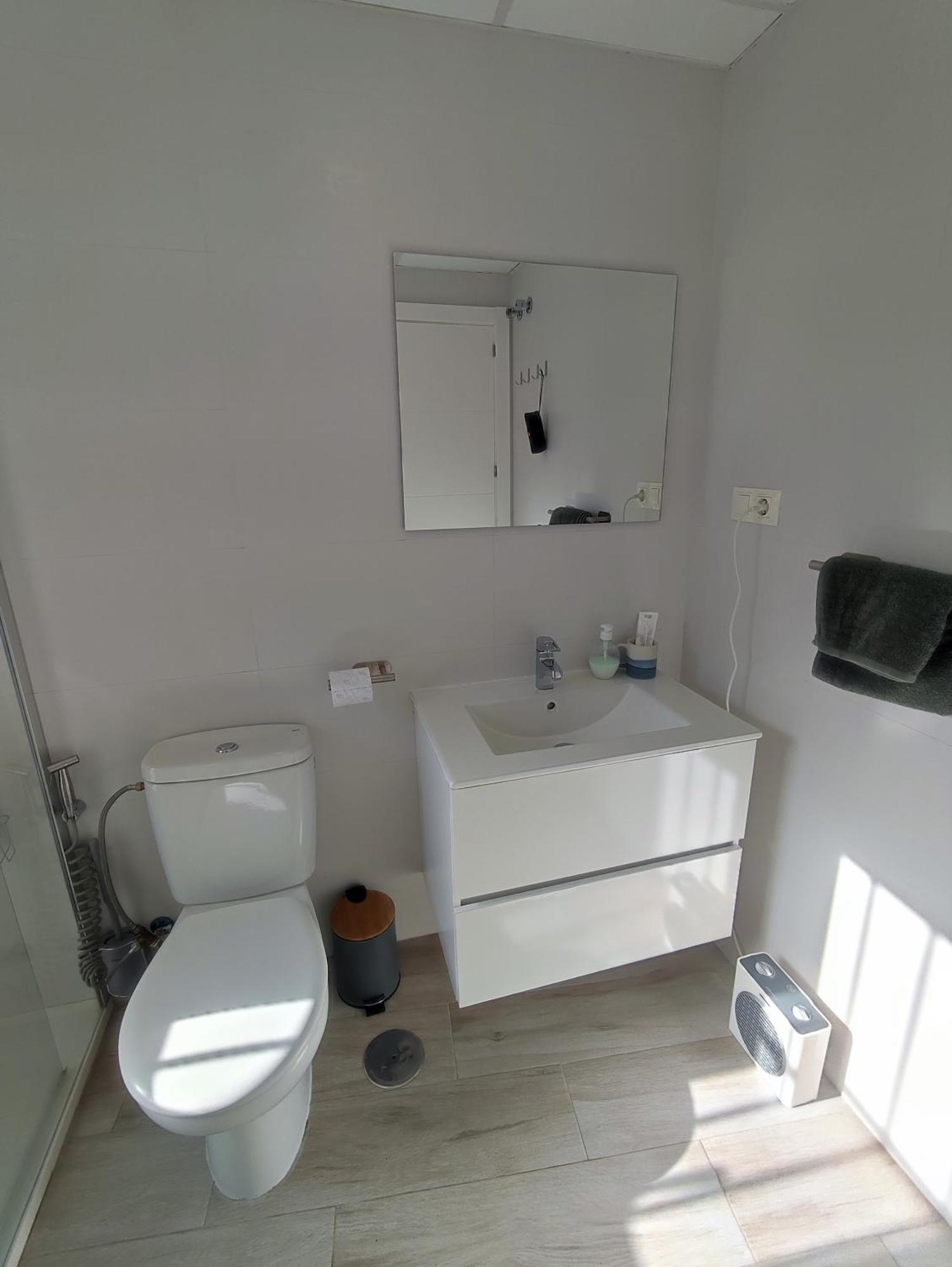 Bright Apartment In Малага Екстериор снимка