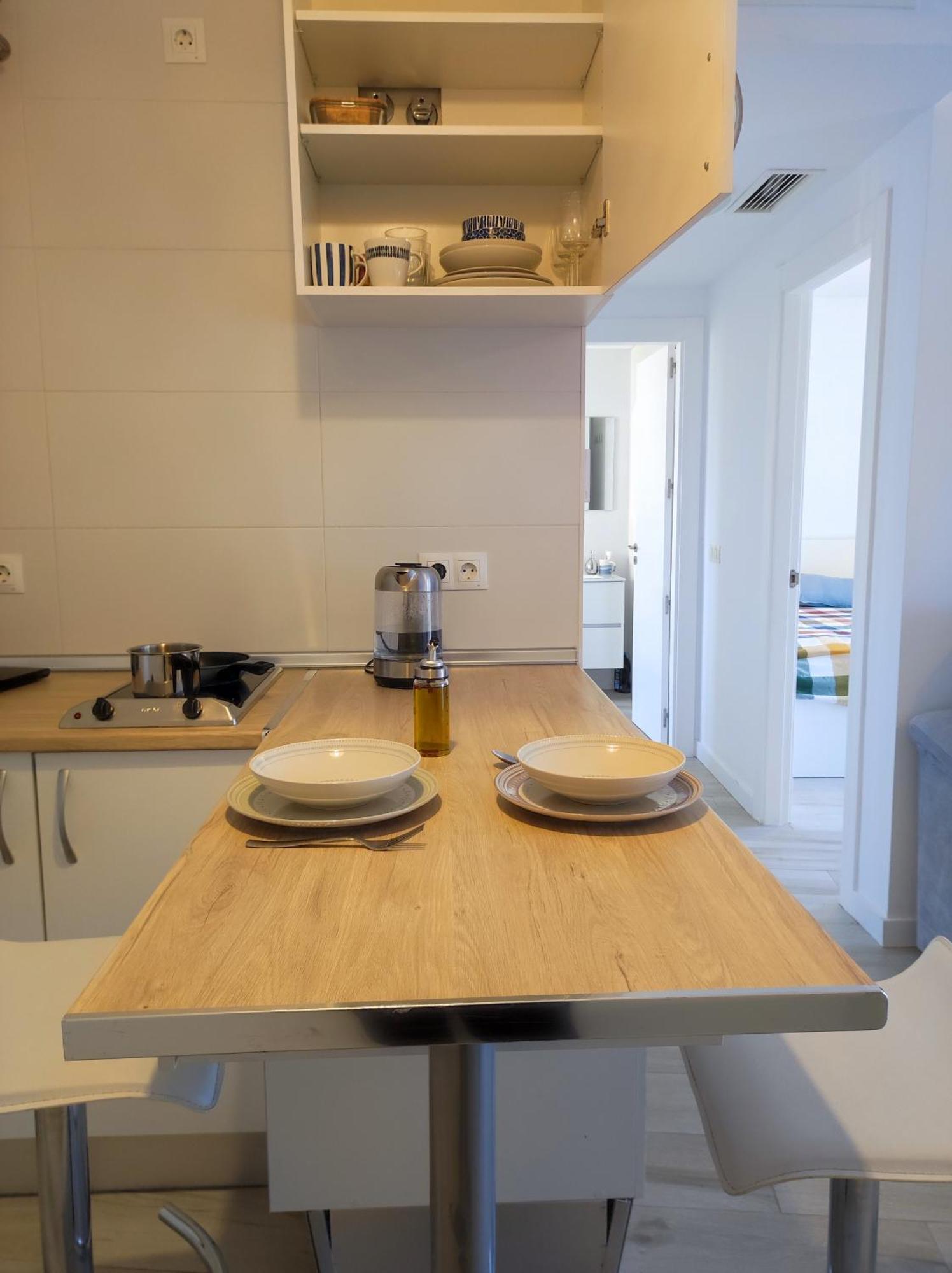 Bright Apartment In Малага Екстериор снимка