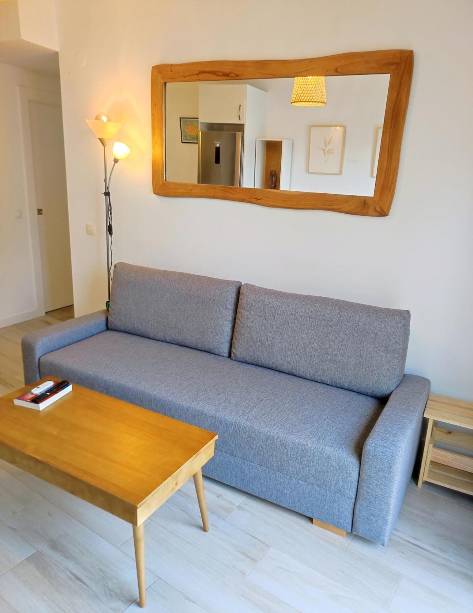 Bright Apartment In Малага Екстериор снимка