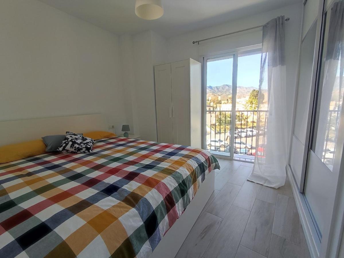 Bright Apartment In Малага Екстериор снимка